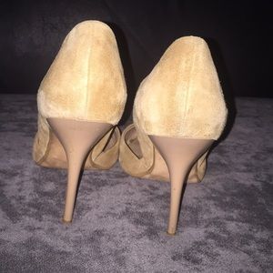 Steve Madden Shoes - Steve Madden tan suede heels size 6.5 Steve Madden Shoes - Steve Madden tan suede heels size 6.5